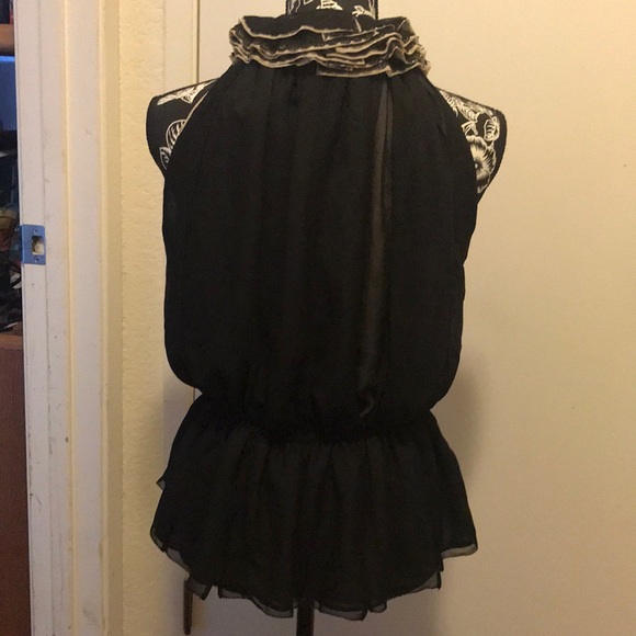 Robert Rodriguez Sleeveless Ruffle Blouse - Picture 3 of 5